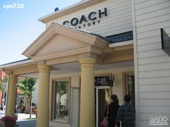 -COACH蔻驰(赛特奥特莱斯店)