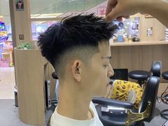 -鸿通城购物中心