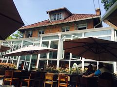 -Geneva日内瓦餐厅(西郊宝成花苑店)