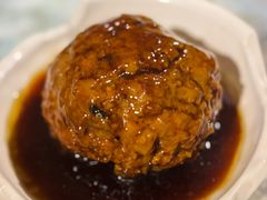 巨型狮子头-洪齐林老镇