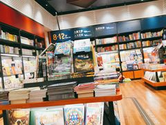 -西西弗书店&矢量咖啡(凯德晶萃广场店)