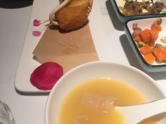 -领鲜天下·焗海鲜·花胶鸡(天目里店)