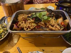-民食香·腊排骨野生菌美食(木府店)