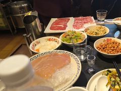 -沸炉重庆老火锅(军事博物馆店)