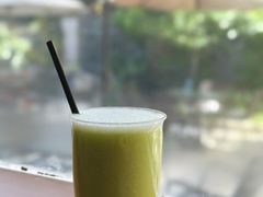 牛油果椰椰-旧屋咖啡(海景店)