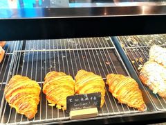 芝心流奶羊角包-麦田工坊(月湖店)
