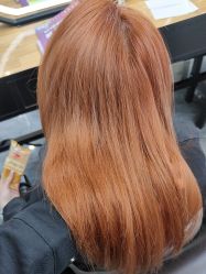 -藤野造型烫染·漂发