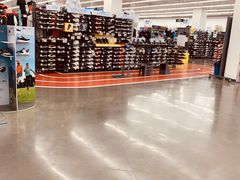 -迪卡侬(袁家岗店)