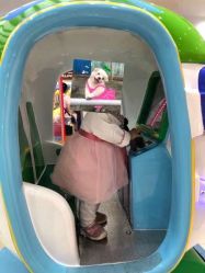 -多多淘儿童体验中心(重庆来福士店)