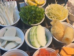 -火凤祥鲜货火锅·清真食品(宁夏总店)