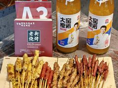 -老街烧烤大排档·地道湖北菜·龙虾馆(汉口火车站店)