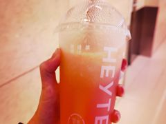 -喜茶(北京华贸购物中心店)
