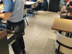 -必胜客(松雷店)