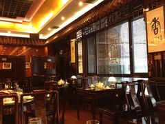 靠窗位-鸿瑞興面馆(梅岭店)