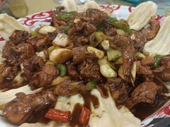 -闯关东东北农家菜(崂山石老人店)
