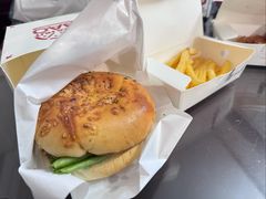 -必胜客(联投东方店)