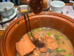 -黄泥岗·地道湖北菜(奥特莱斯店)