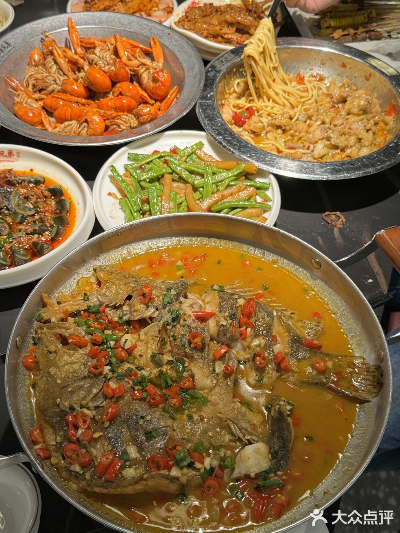 【春节必打卡】天宝兄弟烤鱼！