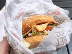 -The Habit Burger Grill 哈比特汉堡(爱琴海店)