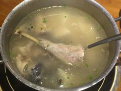 -黑鸡小馆(金源店)