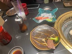 -山川小町·极番烧肉(新地假日广场店)