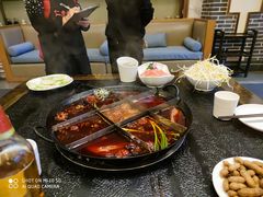 -仁虎老火锅(黄泥磅店)