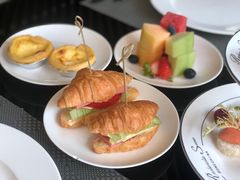 -筠咖啡西餐厅(上海国展宝龙丽筠酒店)