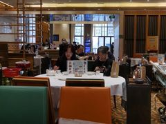 大堂-稻香酒家·34年老字号·港式粤菜(汉街店)