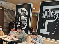 -麦当劳(虹桥南丰城店)