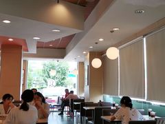 大堂-李先生牛肉面大王(东营友谊广场店)