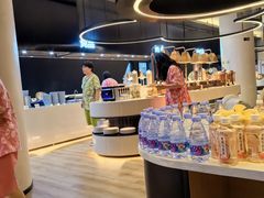 -涨巢·潮玩水疗局