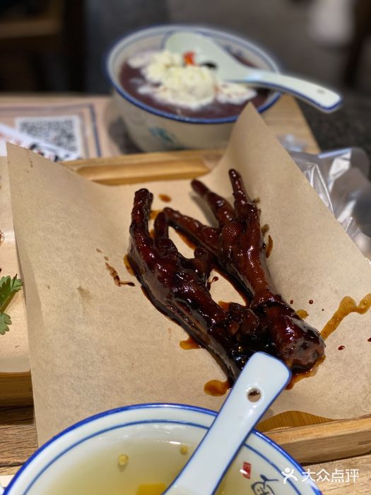 卤儿道道(龙游路店)卤鸡爪图片