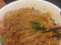 -万记麻辣烫国展总店
