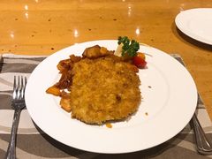 -兰特伯爵西餐厅·啤酒屋(方庄店)