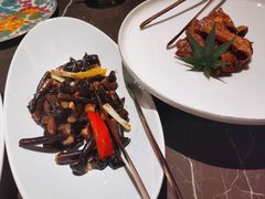 -海派悦庭·海胆烧麦·新融合菜(凯德广场店)