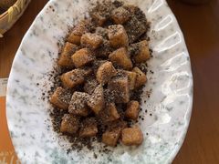 -包整·丝娃娃(一览甲秀楼风景店)