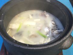 砂锅雅鱼-干老四雅鱼饭店(滨江西路店)