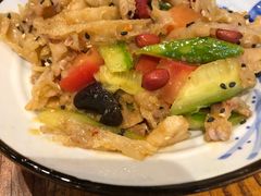 云南舂鸡爪-阿木舂记·特色小吃(平江路店)