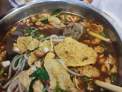 -柳州肥姨妈大骨螺蛳粉(沙河店)