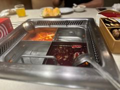 -海底捞火锅鲜切牛肉主题店(长寿路店)