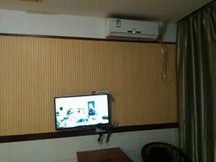 -鑫港隆休闲会所(海燕·玉兰花园店)