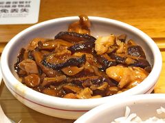 香菇滑鸡饭-72街红烧排骨饭(海珠丽影广场店)