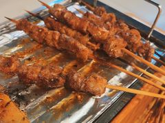 -烤满分·东北烧烤(首经贸店)