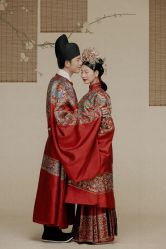 -蒙娜丽莎婚纱摄影(爱城总店)