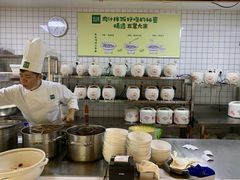 自助取餐区-费大厨辣椒炒肉(万家丽一店)