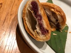玫瑰鲜花饼-云海肴·汽锅鸡·云南菜(高德置地店)