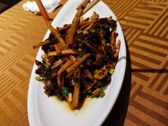 外婆菜炒筒笋-渝信川菜(工体店)