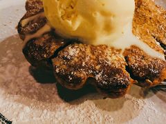 苹果派伴香草冰淇淋-SMOKI & CO(五大道店)