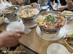 -闫家驴肉老店(华电一校店)