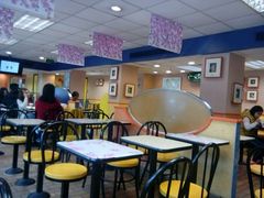 大堂-麦当劳(中山八路店)